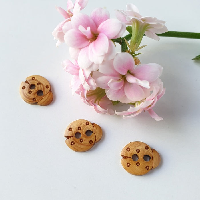 Ladybugs buttons
